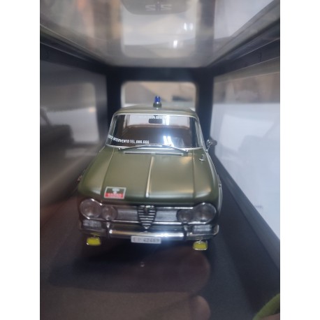 Alfa Romeo Giulia 1.6 Ti anno 1963 die-cast 1-18